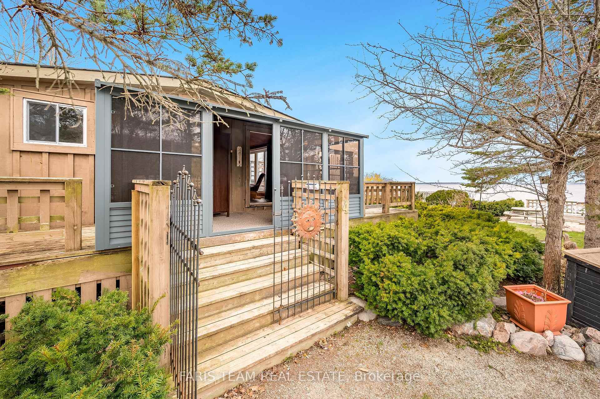 Property Photo: 4 Schooner Lane ON L0K 2C0