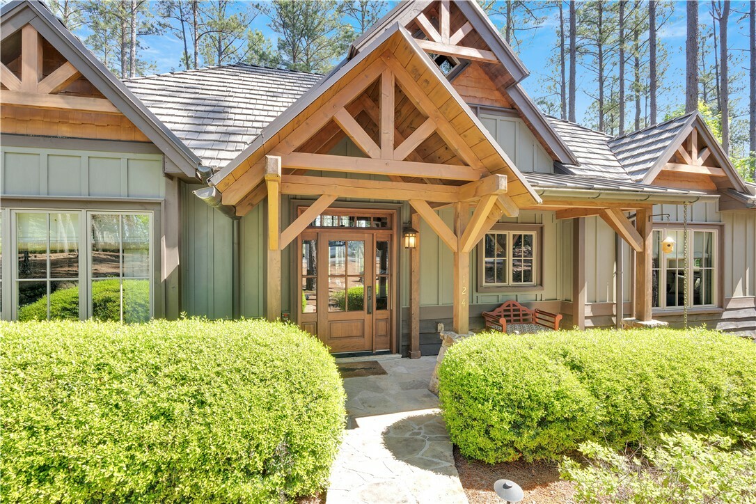Property Photo:  124 Guest House Court  SC 29685 