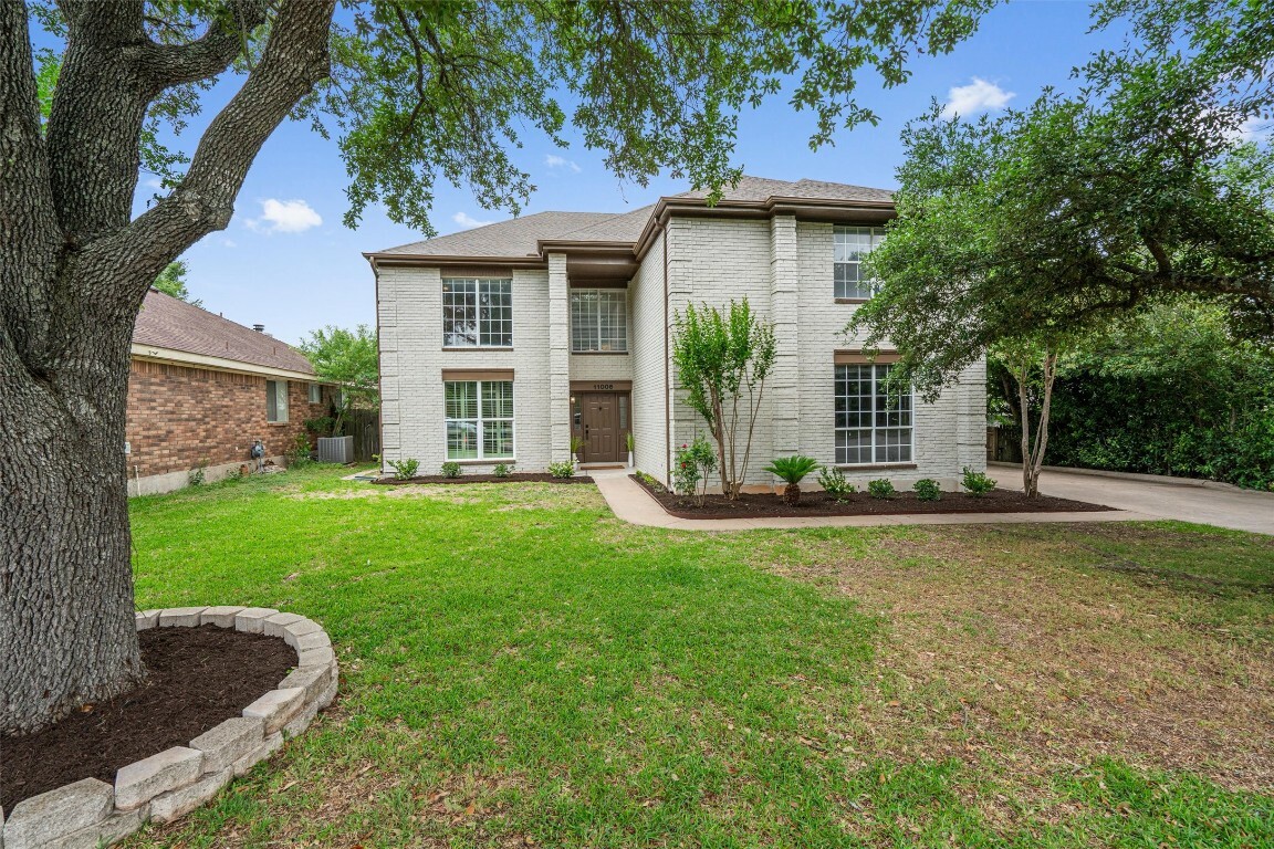 Property Photo: 11006 Pebble Garden Lane TX 78739