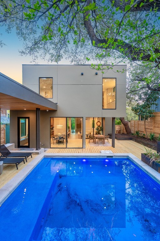 Property Photo:  1505 Alameda Drive  TX 78704 