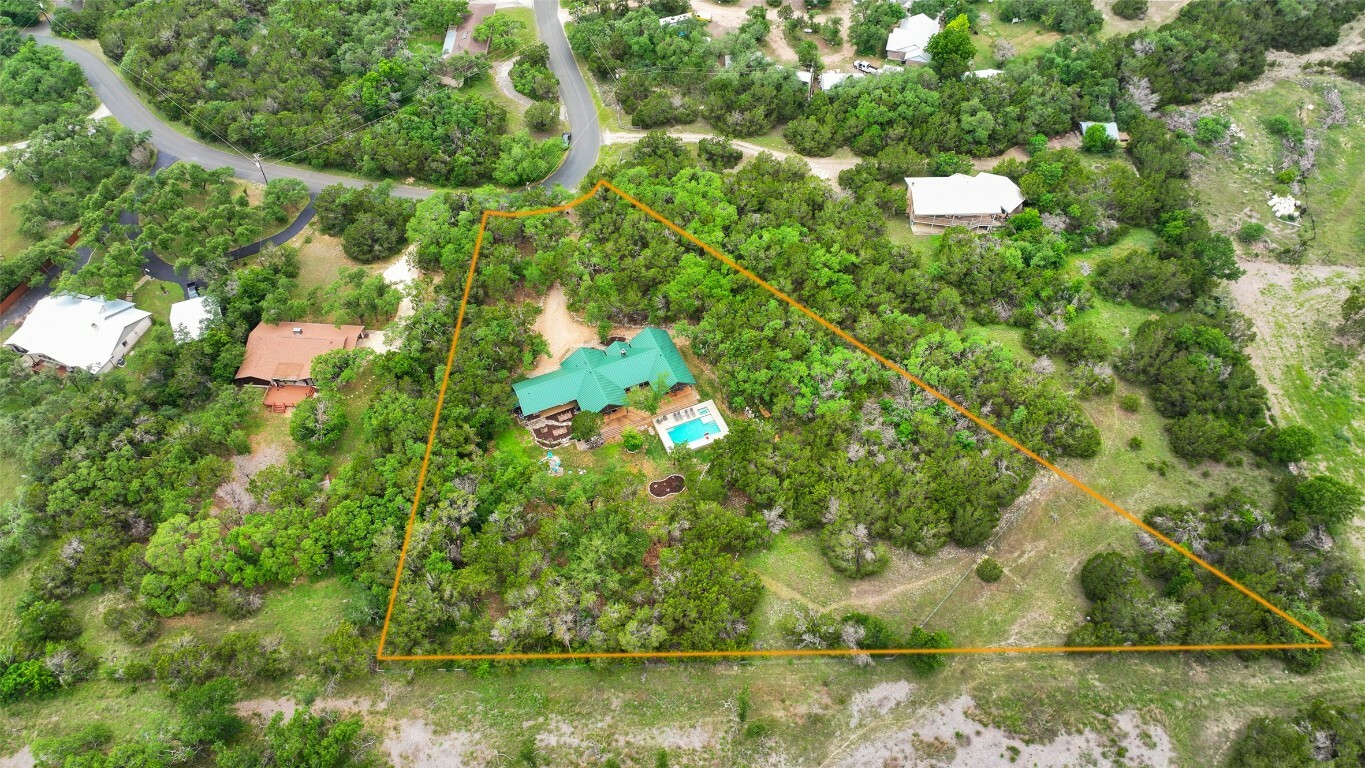 Property Photo: 9854 N Weir Loop Circle TX 78736