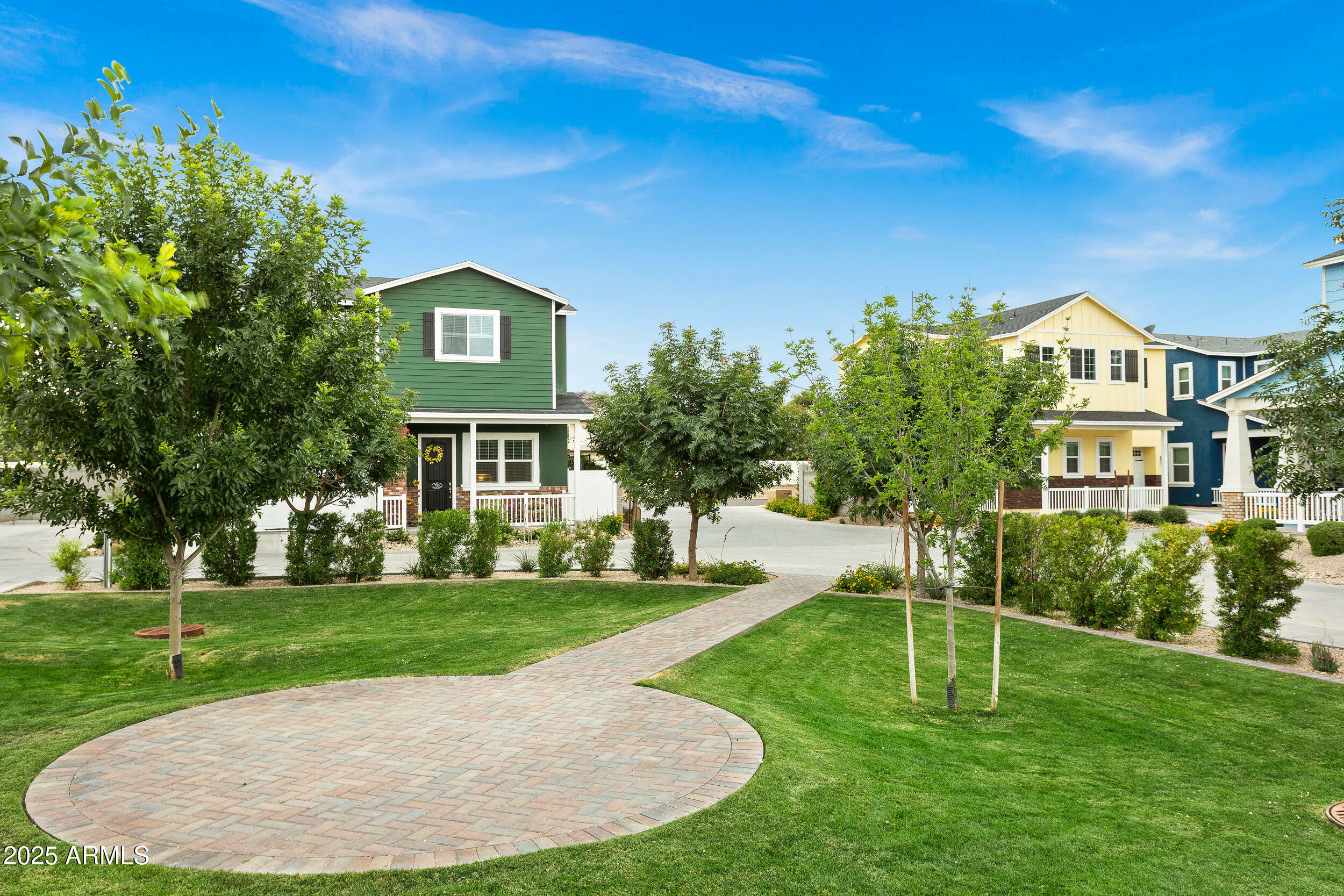 Property Photo: 16875 N 12th Street 31 AZ 85022