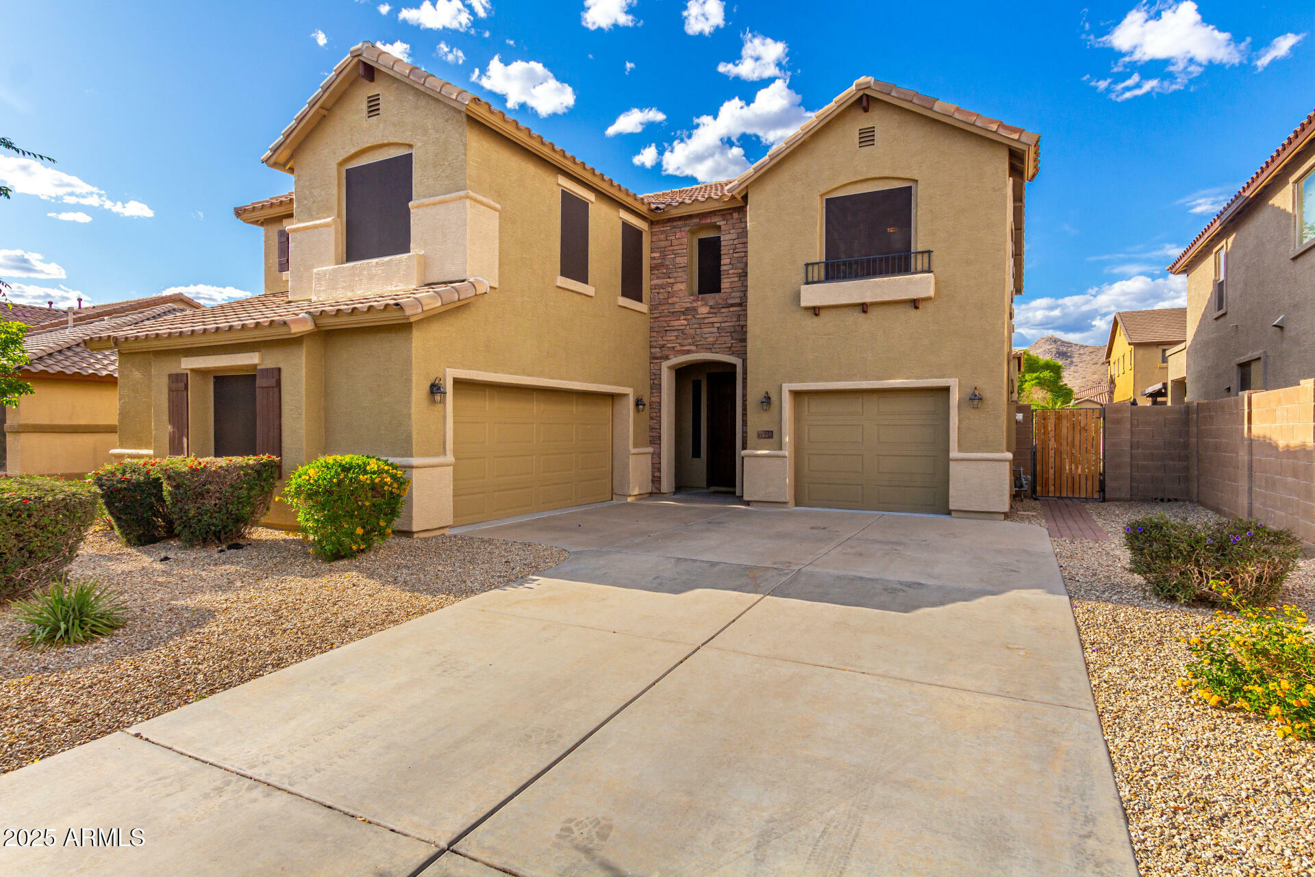 Property Photo: 7220 W Ashby Drive AZ 85383