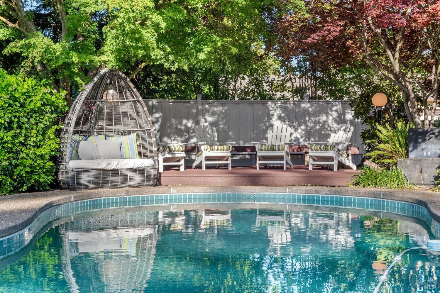 119 Smith Court  Healdsburg CA 95448 photo