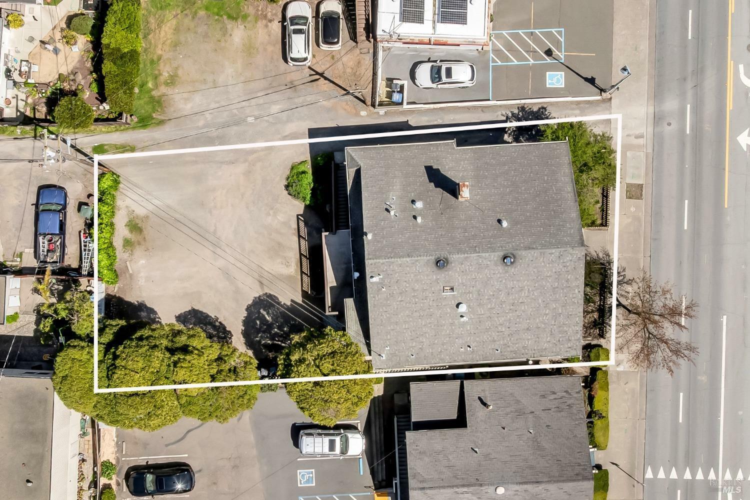 Property Photo: 312 Washington Street CA 94952