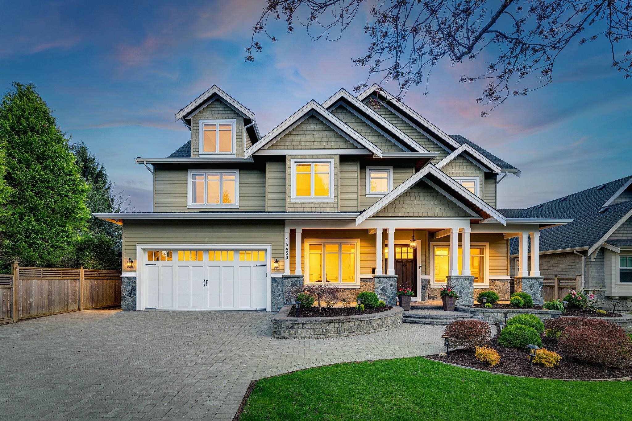 Property Photo: 14450 17A Avenue BC V4A 5M3