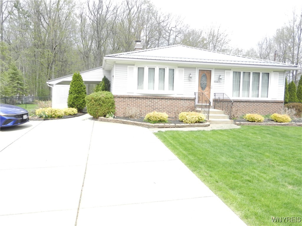 Property Photo: 4028 Park Avenue NY 14075