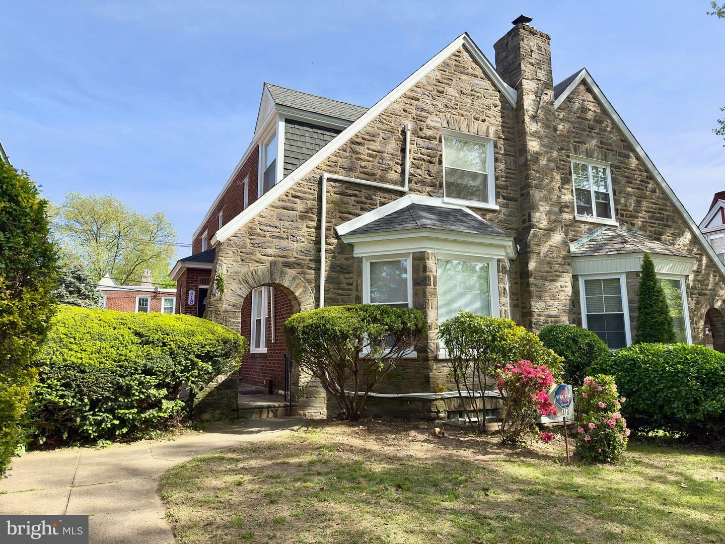 Property Photo: 418 Wadsworth Avenue PA 19119