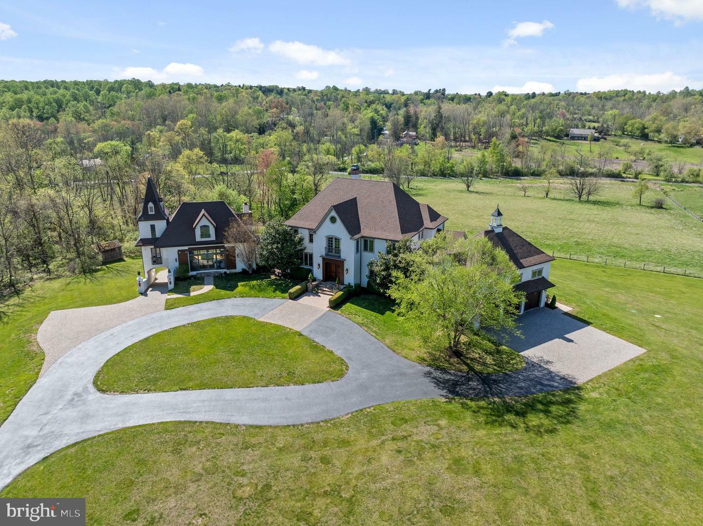 Property Photo: 925 Drovers Lane PA 19425