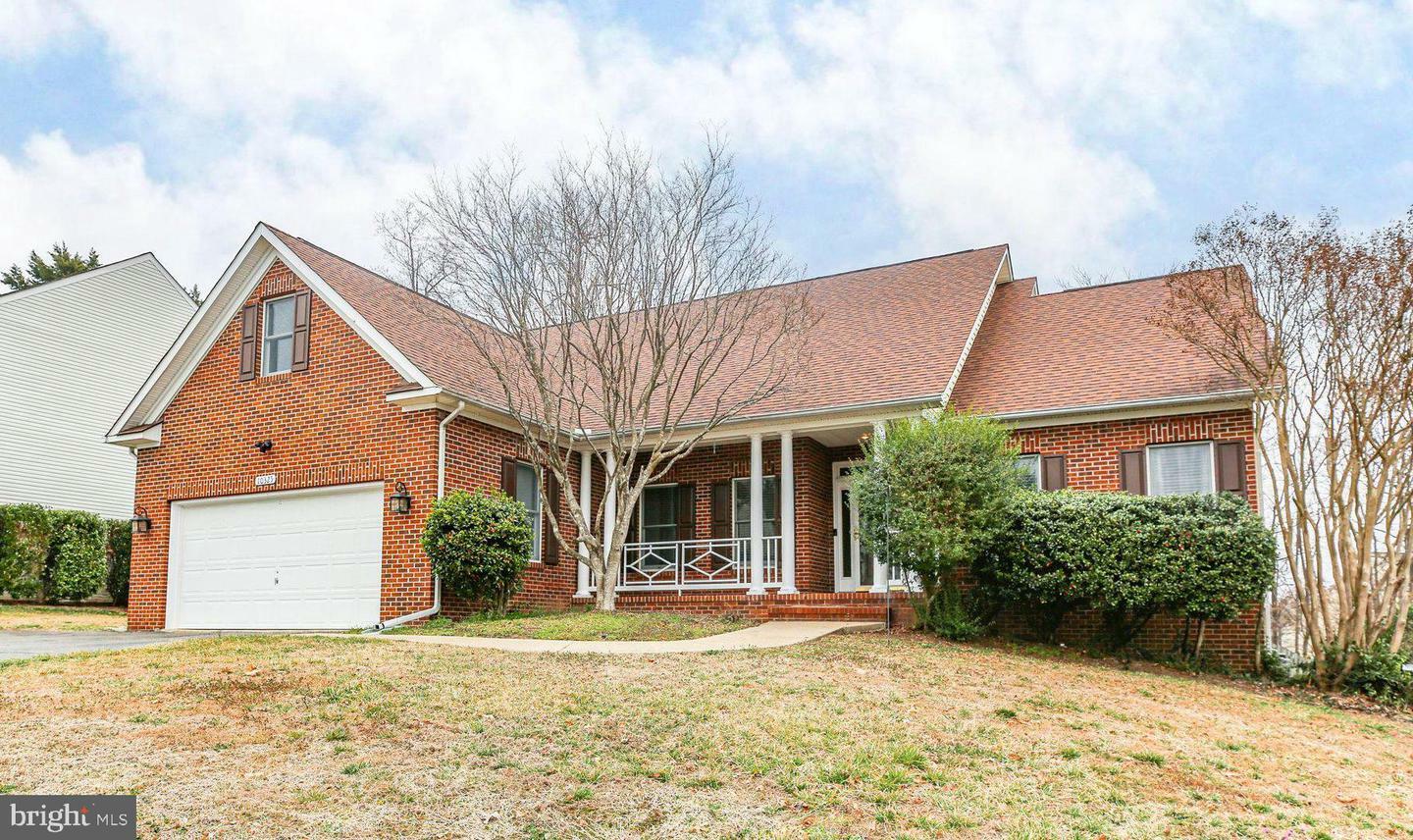 Property Photo: 10325 Watford Lane VA 22408