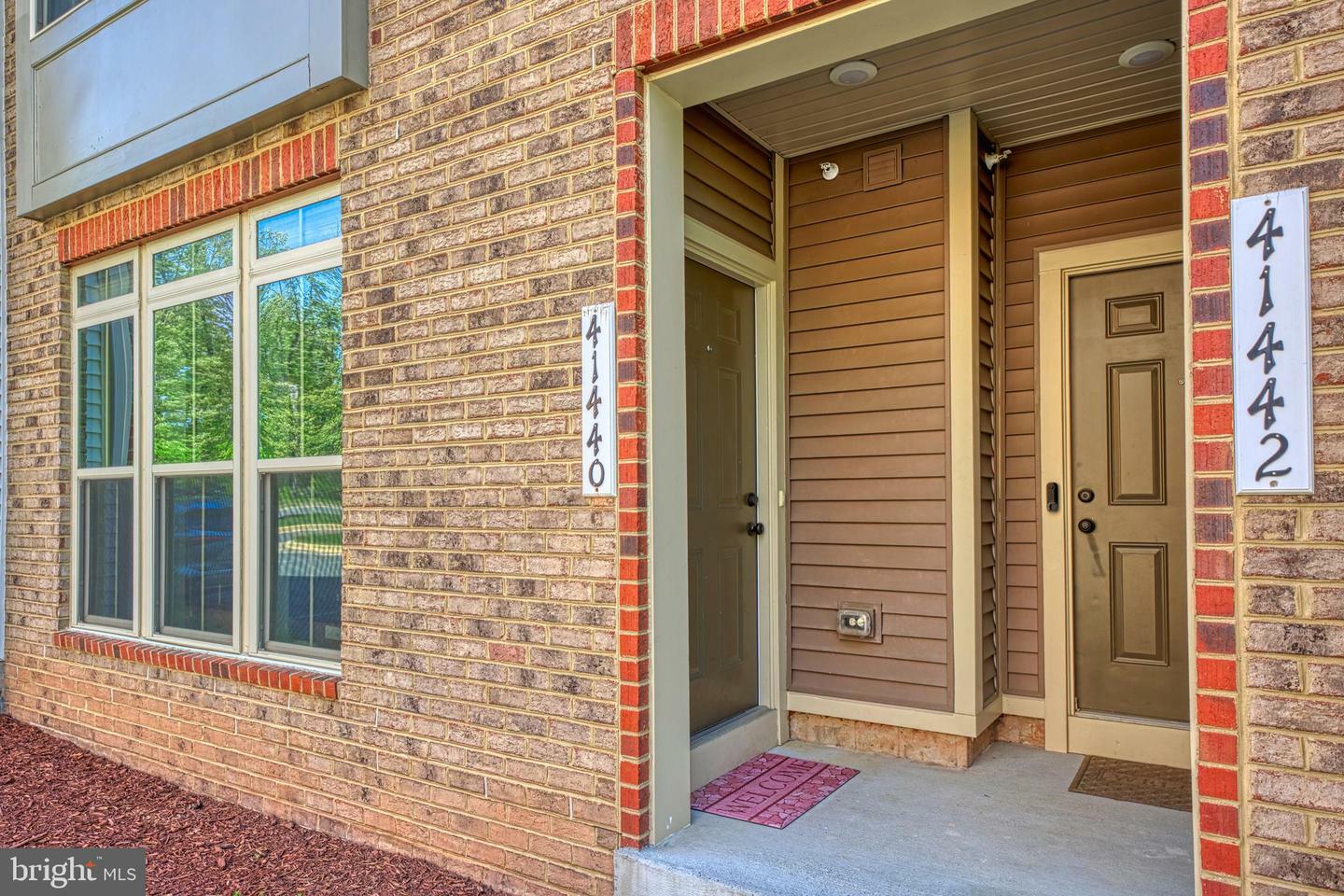 Property Photo: 41440 Black Cherry Terrace VA 20105