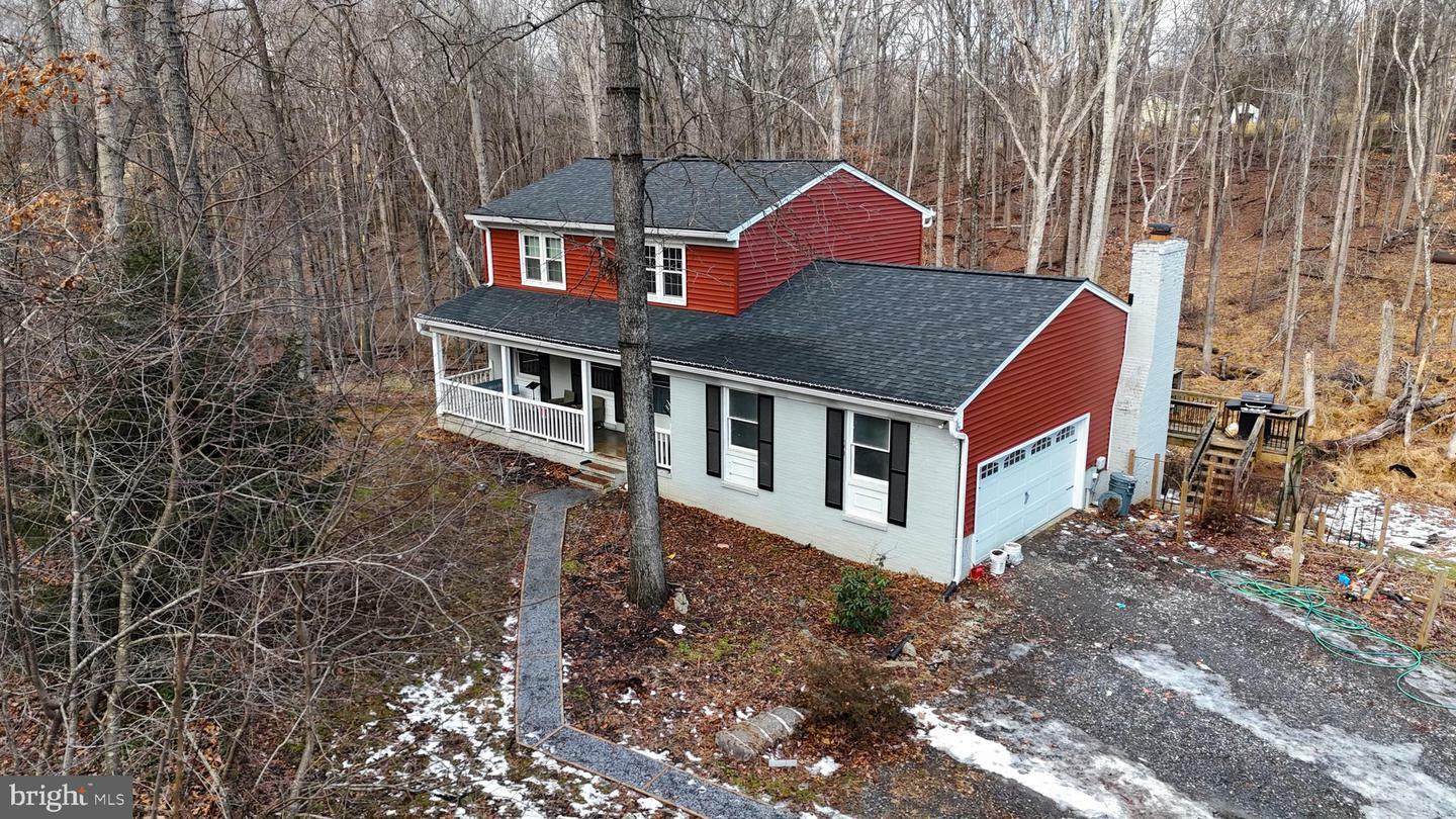 Property Photo: 4004 Robin Hood Way MD 21784