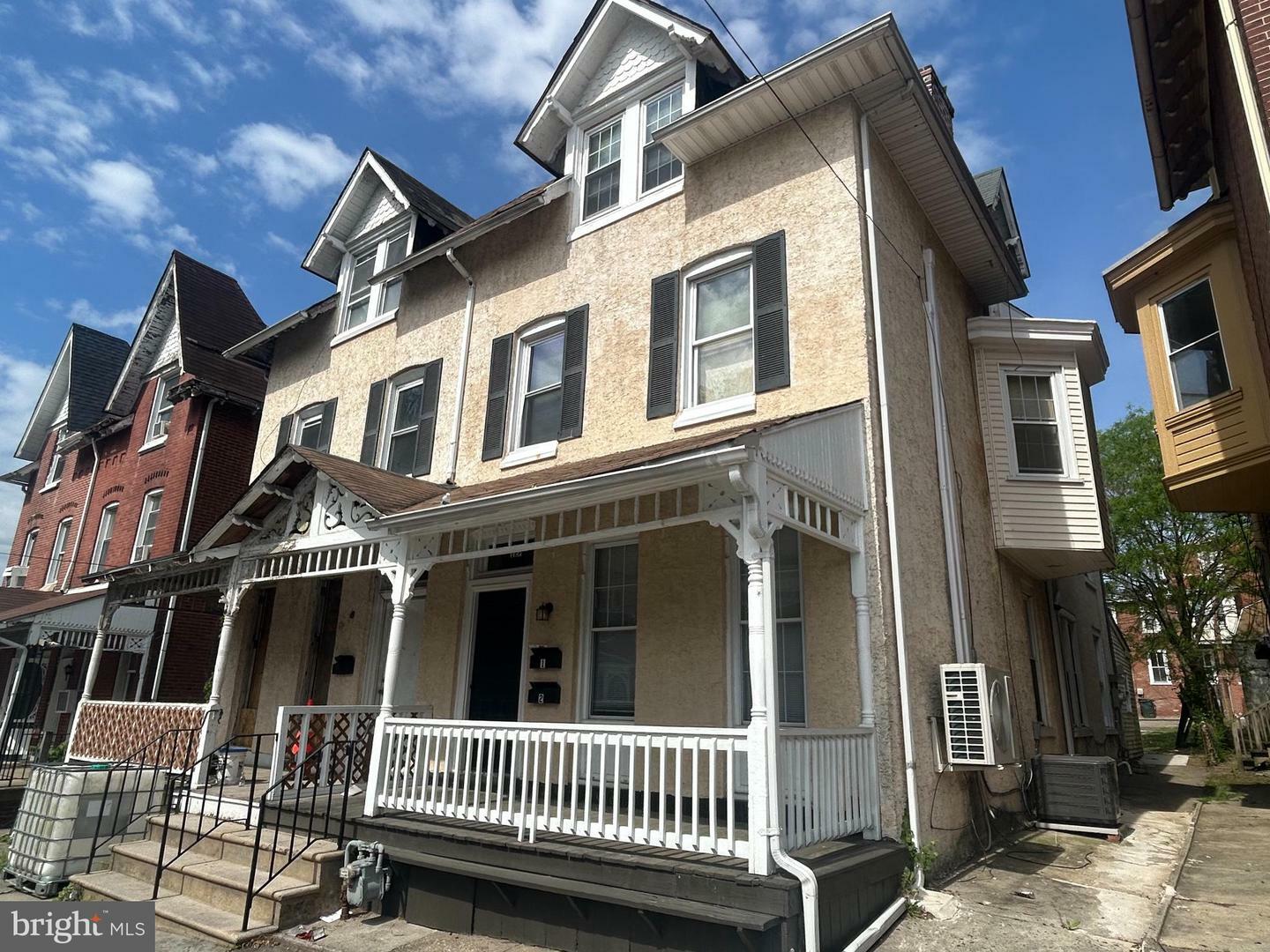 Property Photo:  127 Haws Avenue 1  PA 19401 