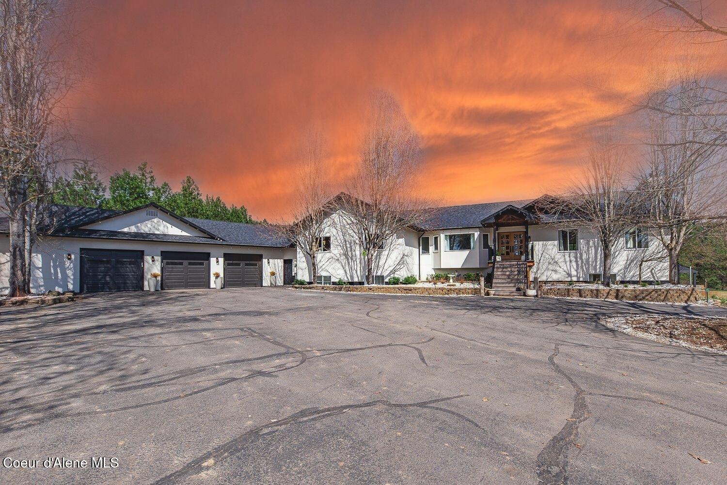 Property Photo:  5049/5045 E French Gulch Rd  ID 83814 