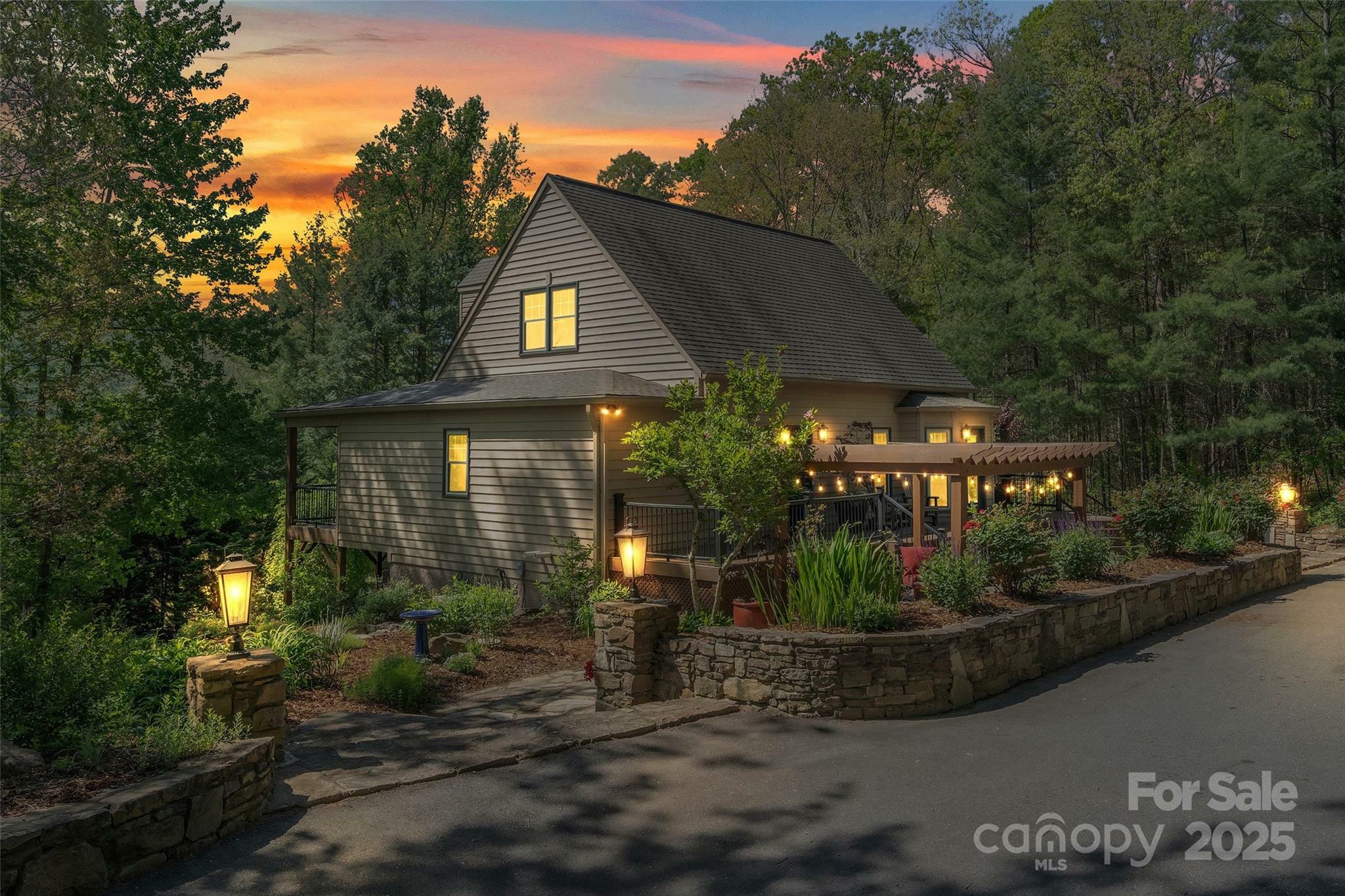 Property Photo: 34 Legacy Mountain Trail NC 28732