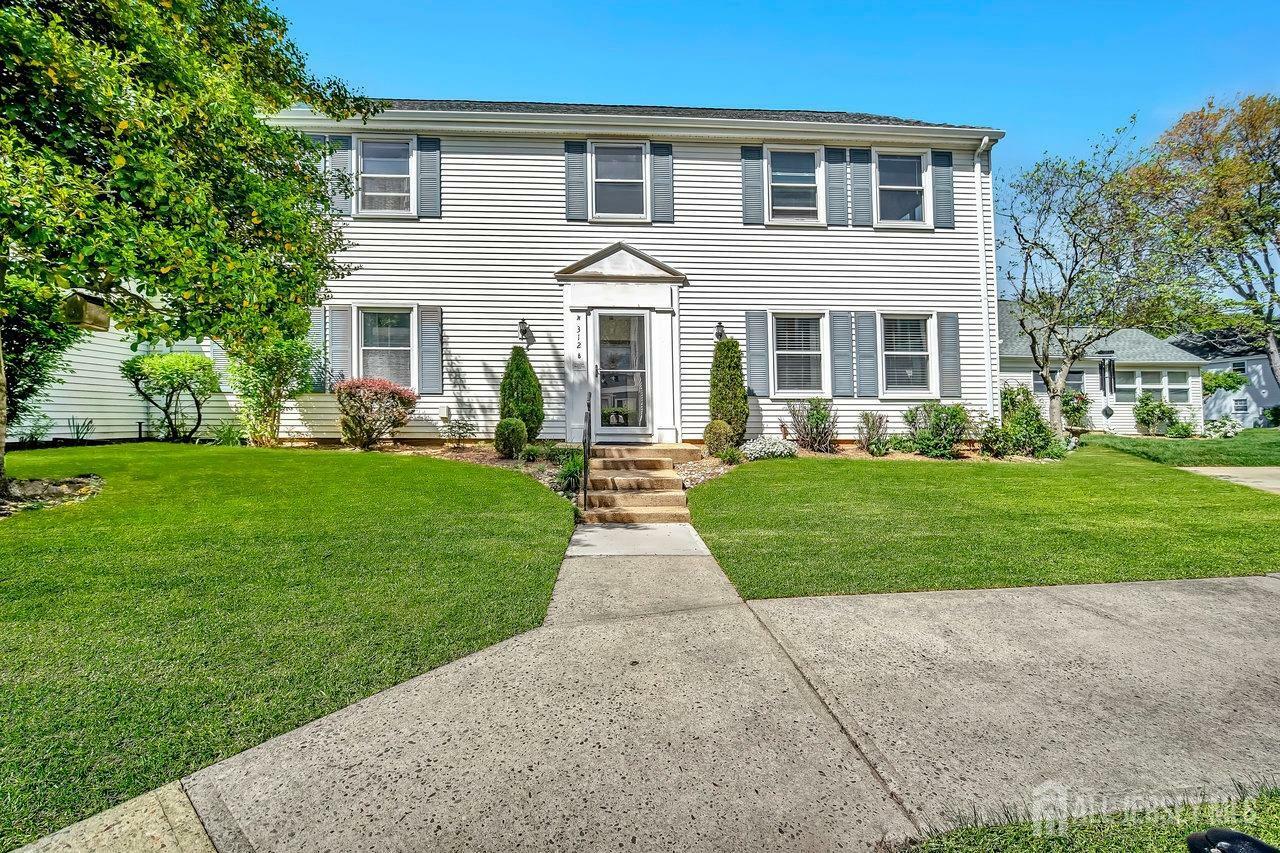 Property Photo: 312 Sharon Way 312N NJ 08831