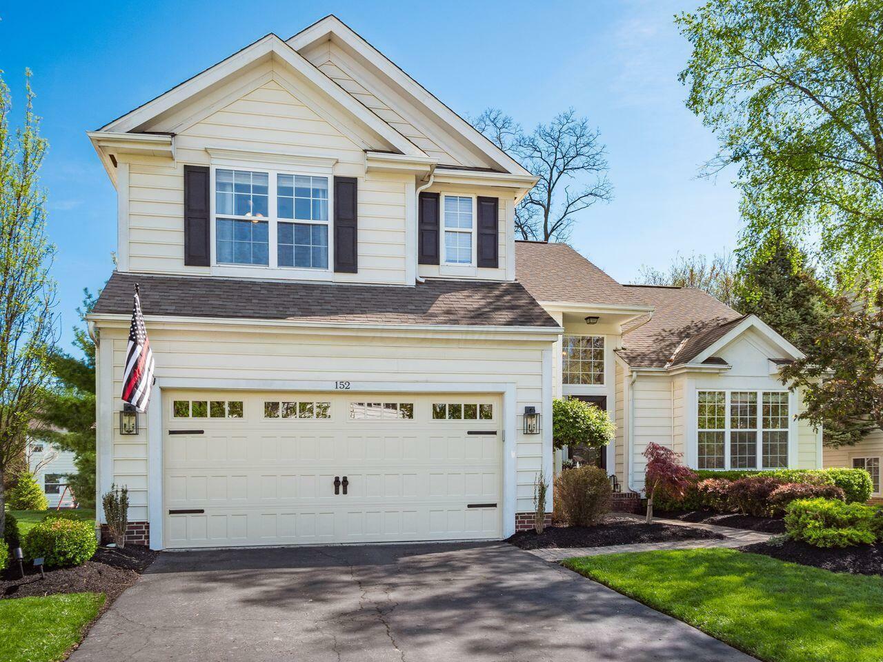 Property Photo: 152 Timber Oak Drive OH 43065