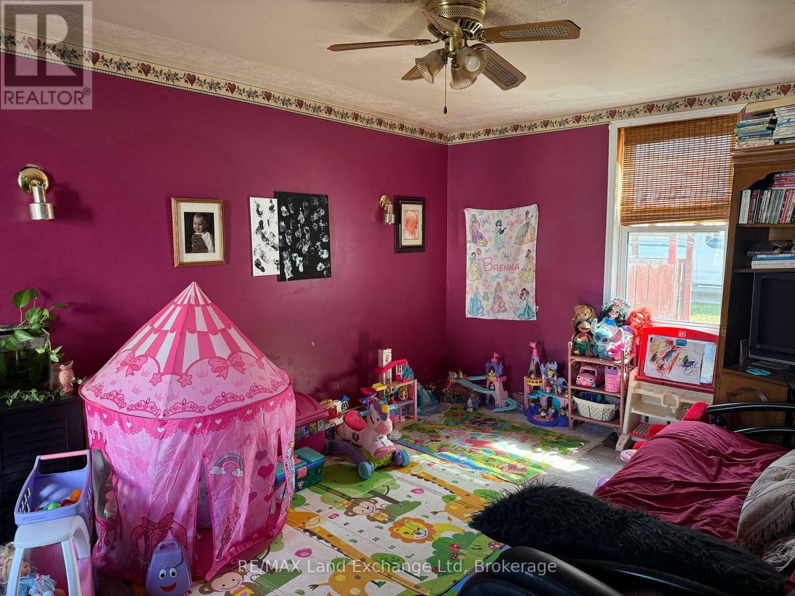 Property Photo: 365 Minnie Street ON N0G 2W0