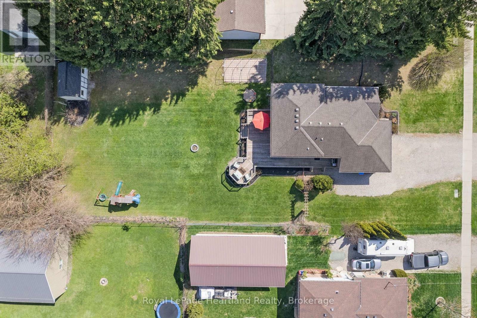 Property Photo: 166 West Park Drive ON N0M 2K0