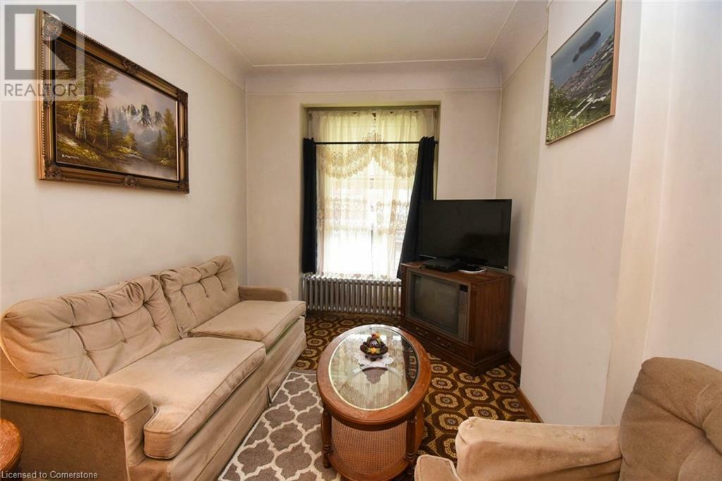 Property Photo: 48 Fullerton Avenue ON L8L 6G8
