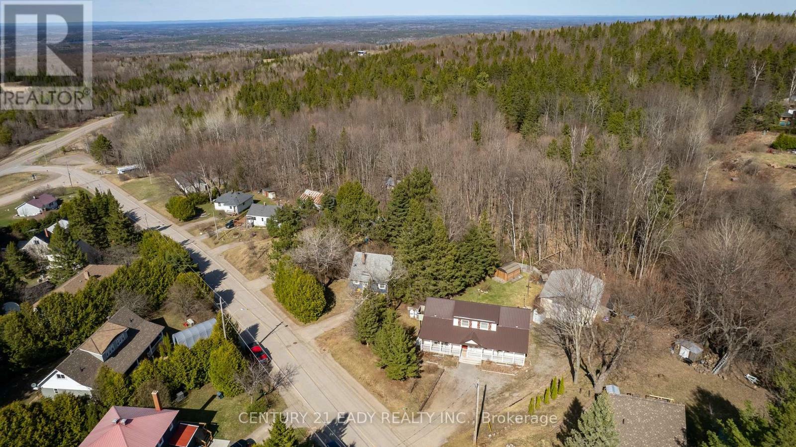 Photo de la propriété: 63 Sebastopol Drive ON K0J 1W0