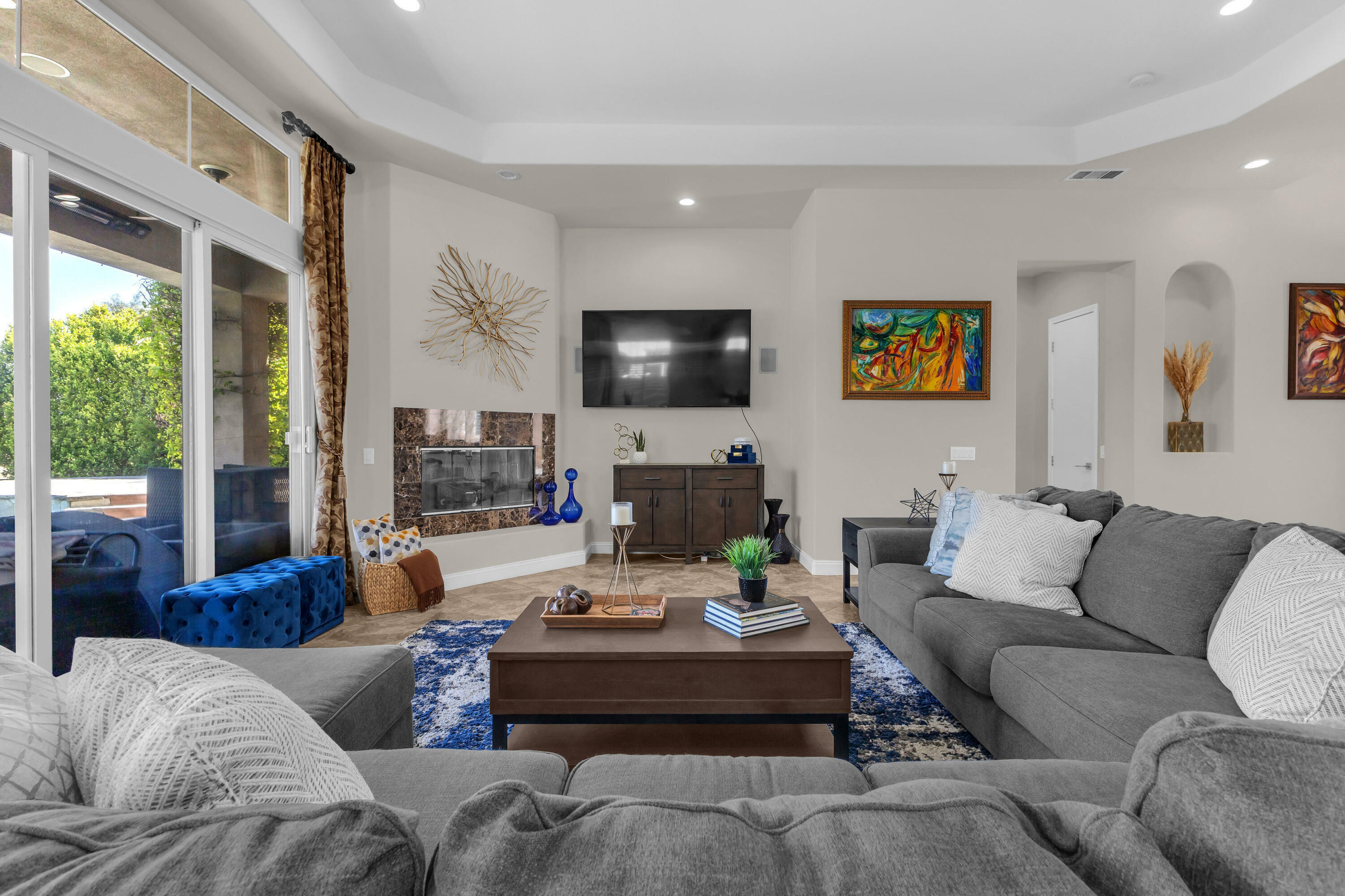 Property Photo: 39 Calle Del Norte CA 92270