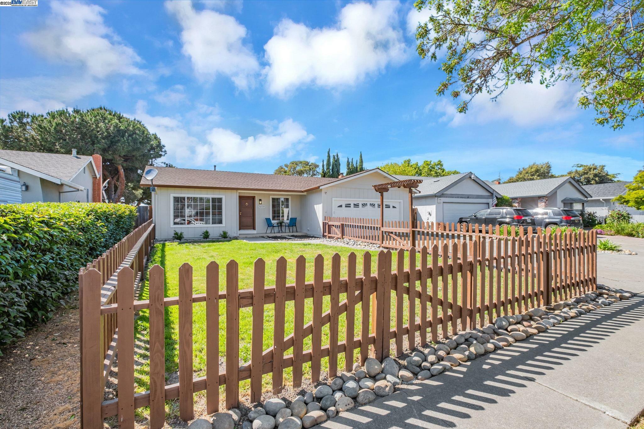 Property Photo: 36339 Beech Pl CA 94560