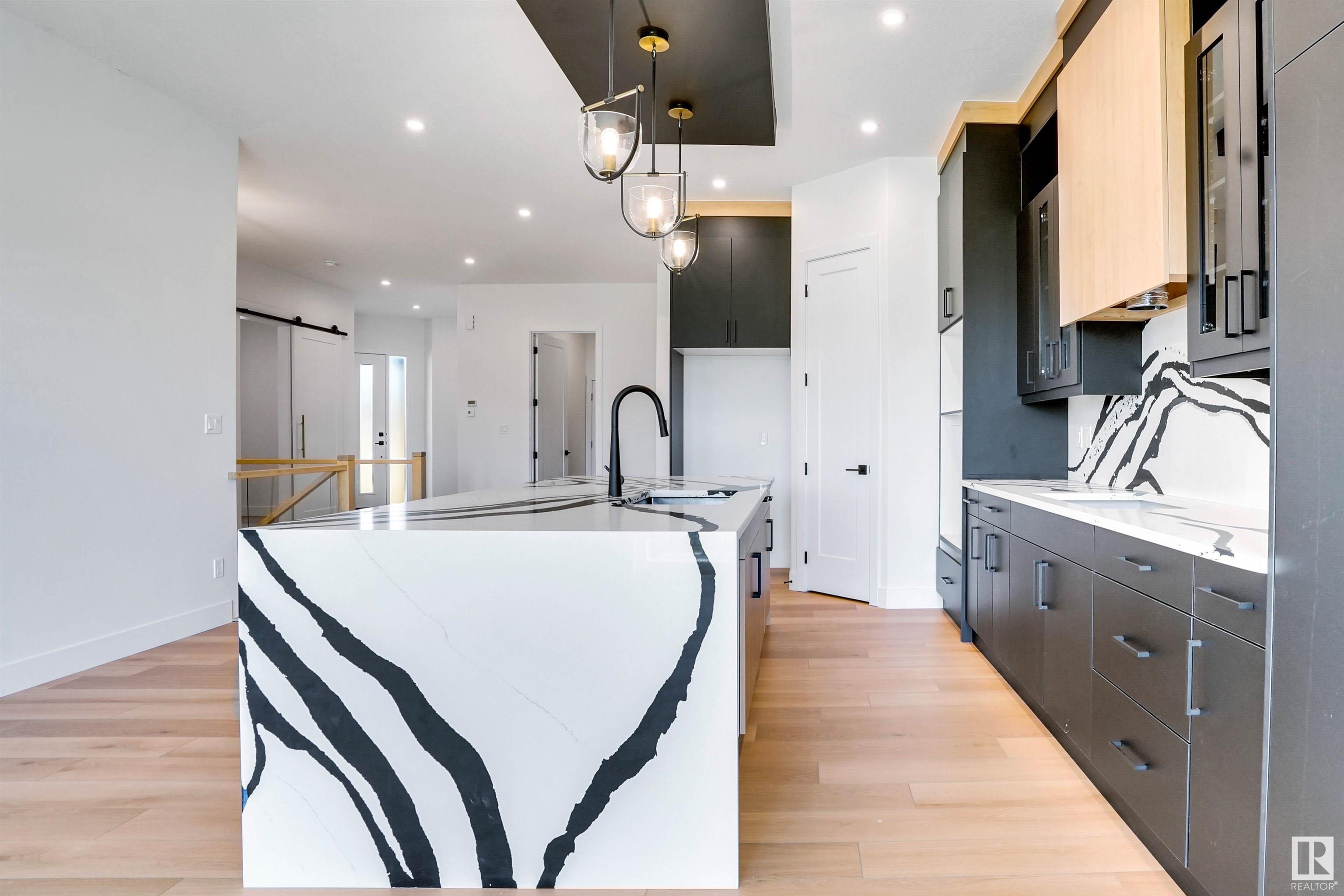 Photo de la propriété: 27 Rosewood Way AB T8N 7Y8
