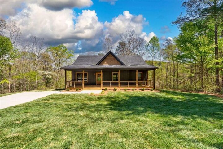 Property Photo: 167 Meadow View Ct GA 30536