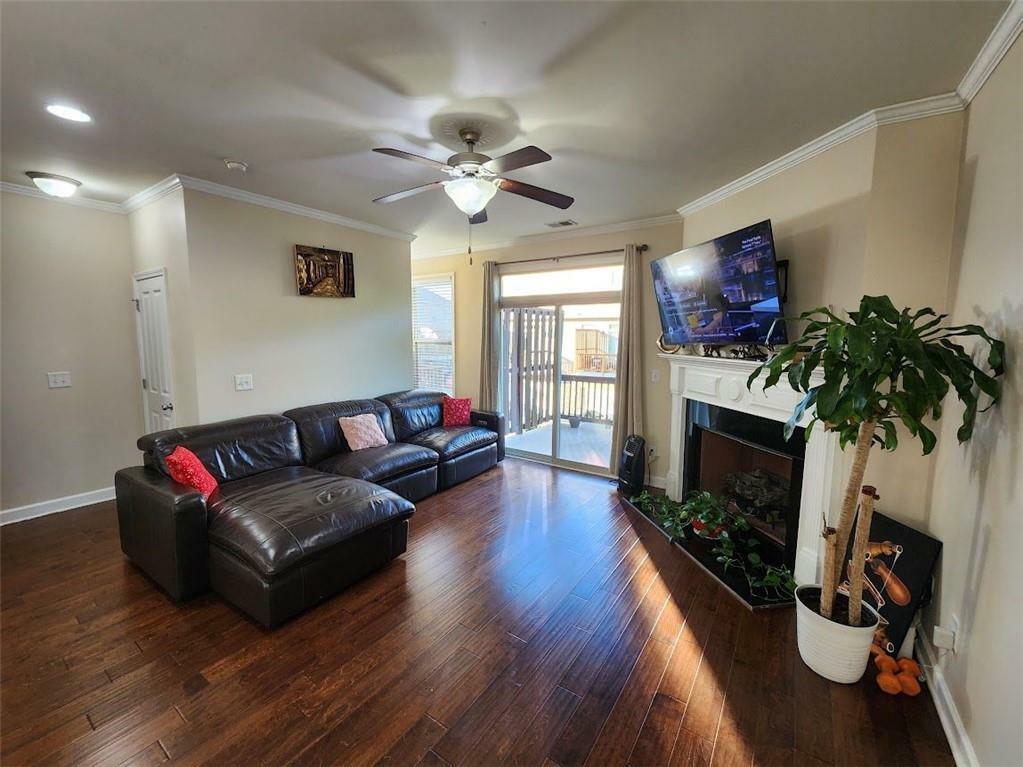 Property Photo: 10650 Allon Cove 137 GA 30022