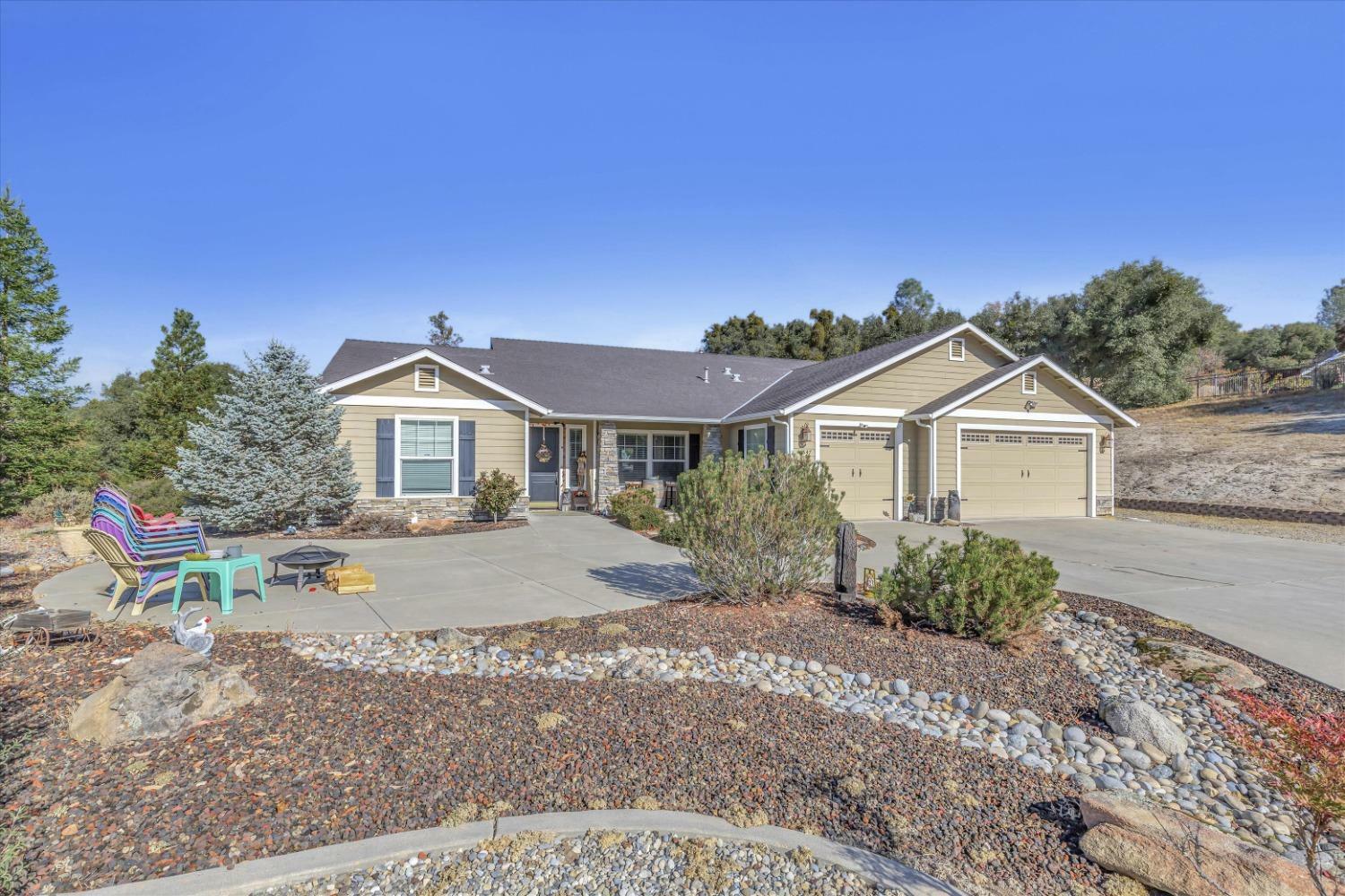 Property Photo:  46347 Opah Dr.  CA 93601 