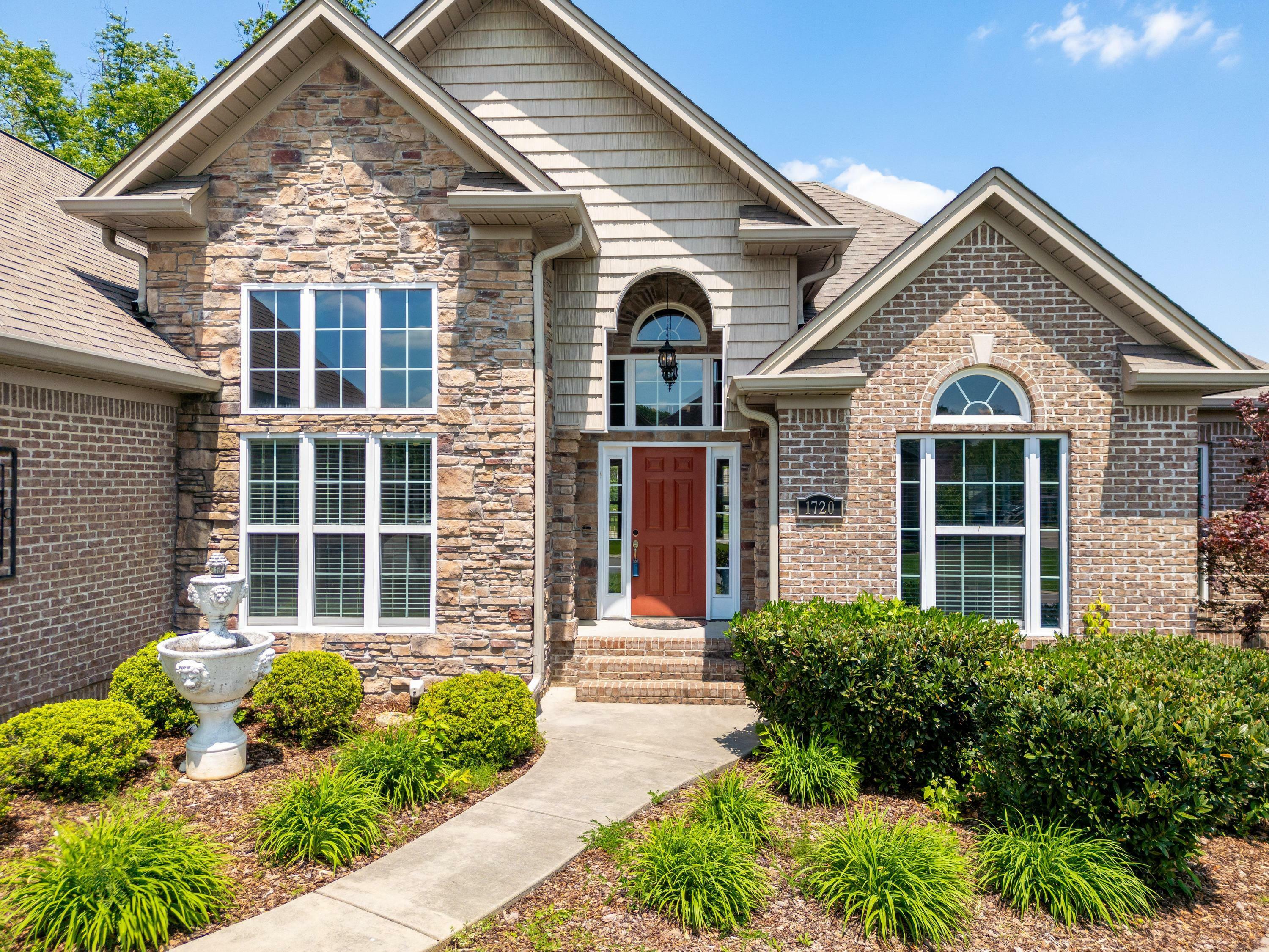 Property Photo: 1720 NW Overdale Drive TN 37312