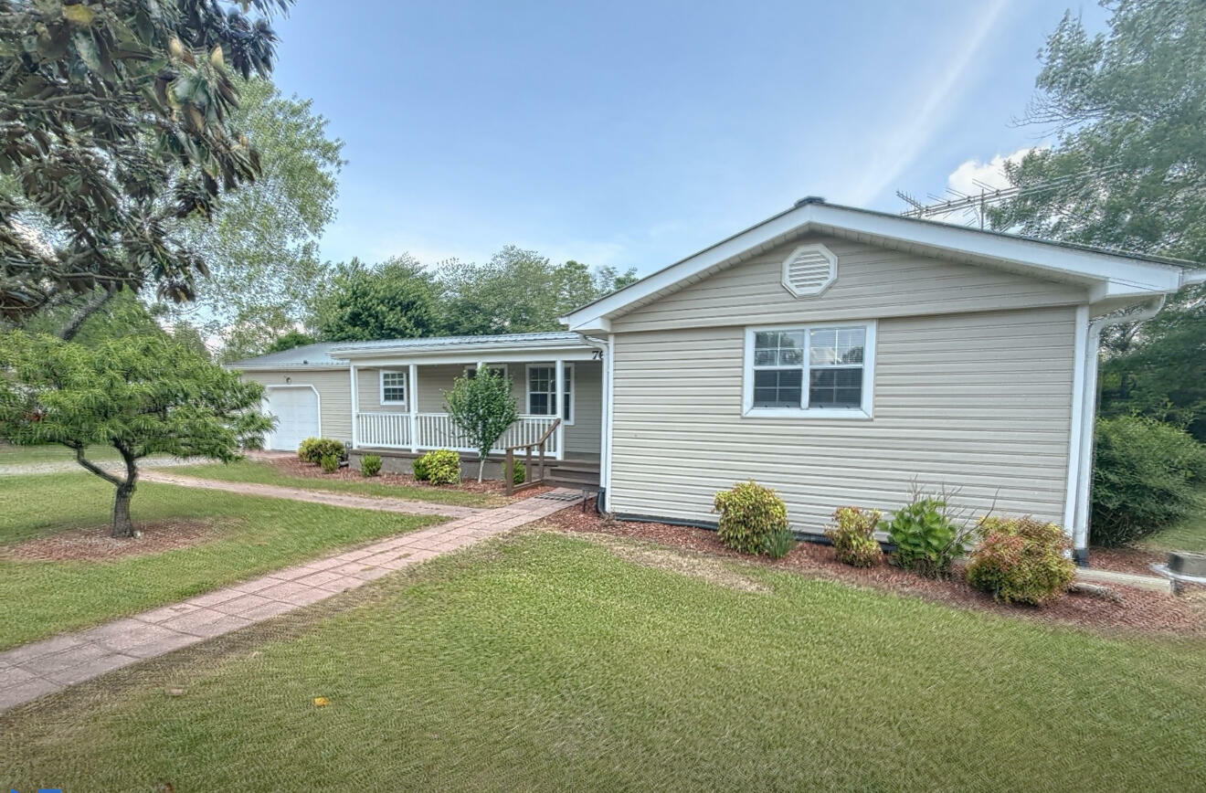 Property Photo: 7684 Alabama Highway AL 35966