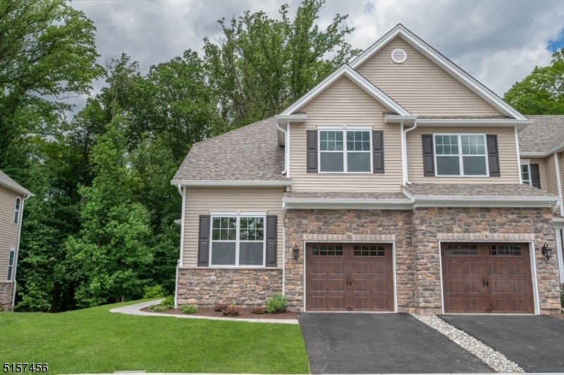 Property Photo: 10 Watersedge Dr NJ 07005