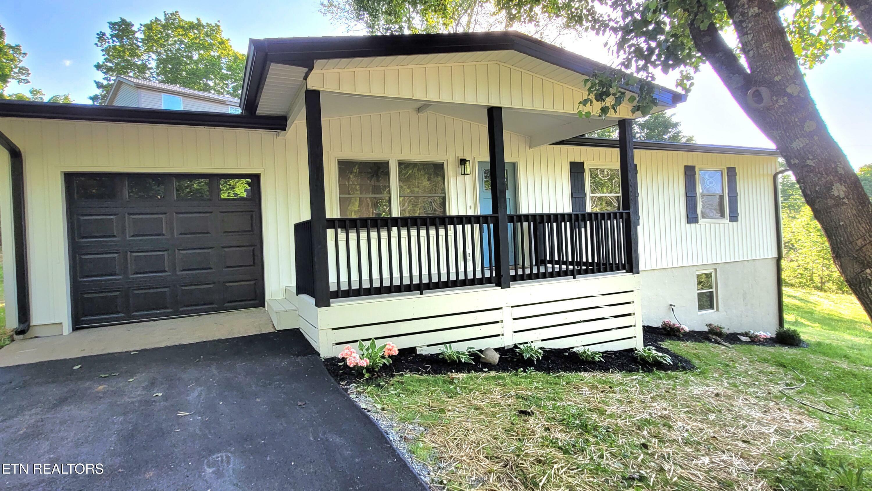 Property Photo: 1805 Ferd Hickey Rd TN 37909