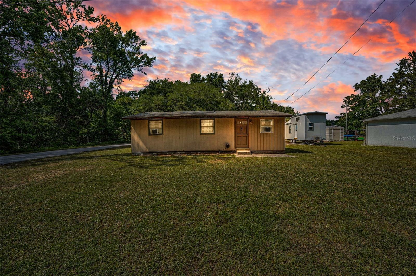 Property Photo: 6423 Bass Road FL 34607