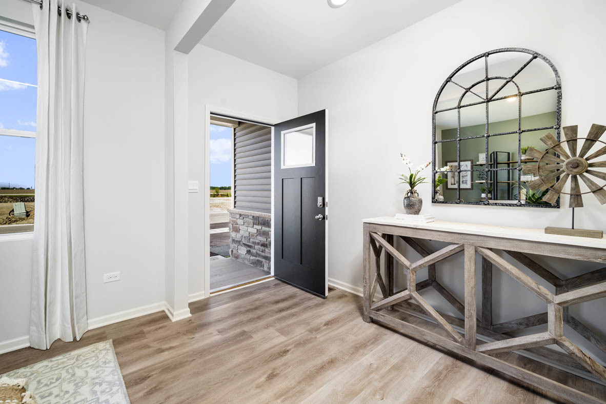 Property Photo: 2447 Scribe Street IL 60543