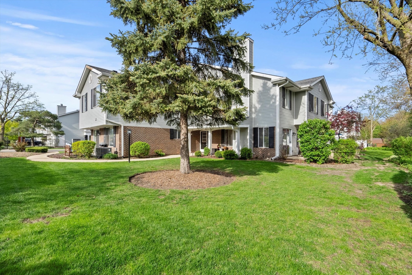 387 Coventrey Court 0  Clarendon Hills IL 60514 photo