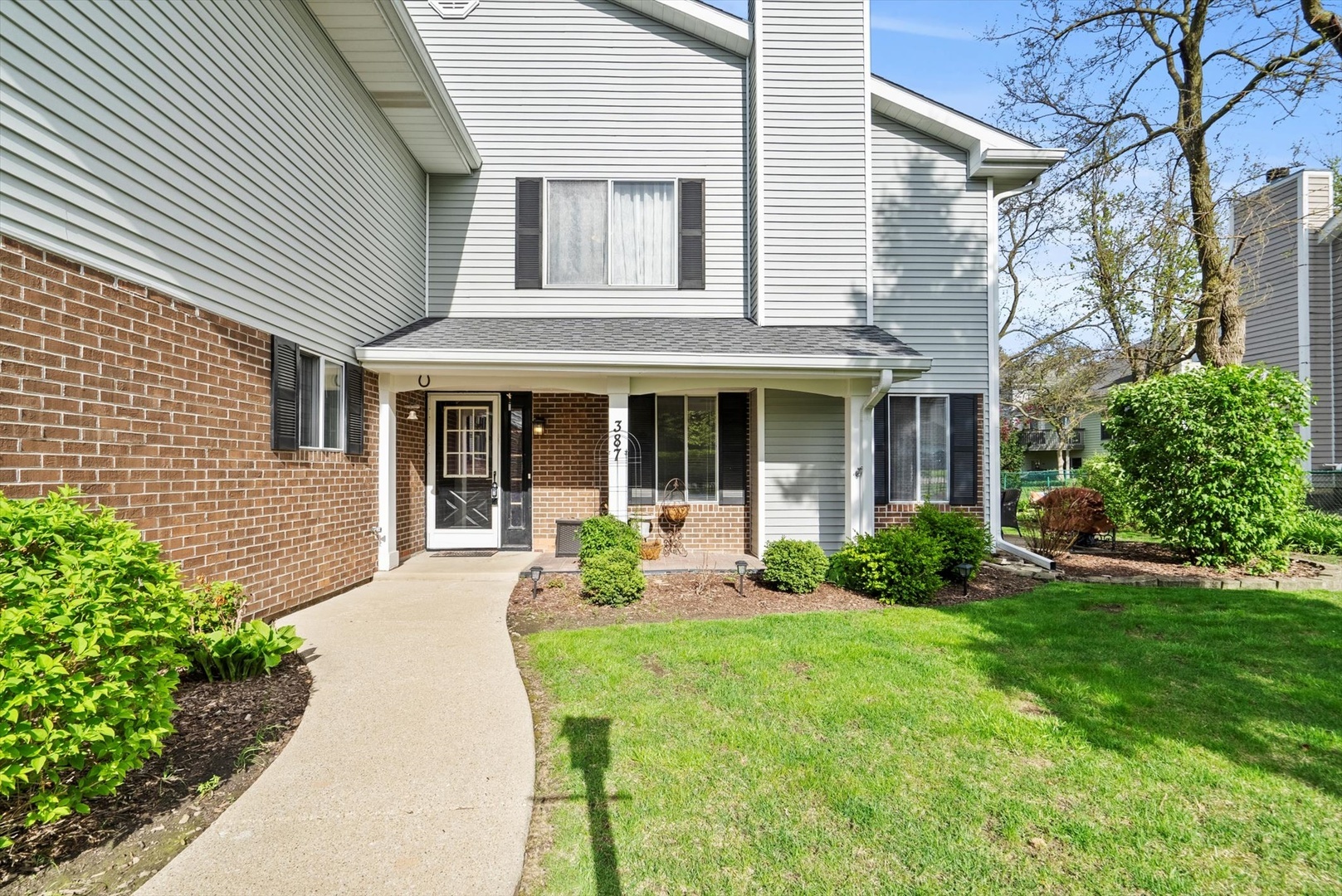 387 Coventrey Court 0  Clarendon Hills IL 60514 photo
