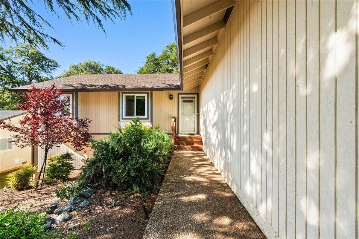 Property Photo: 14962 Woodland Loop CA 95946