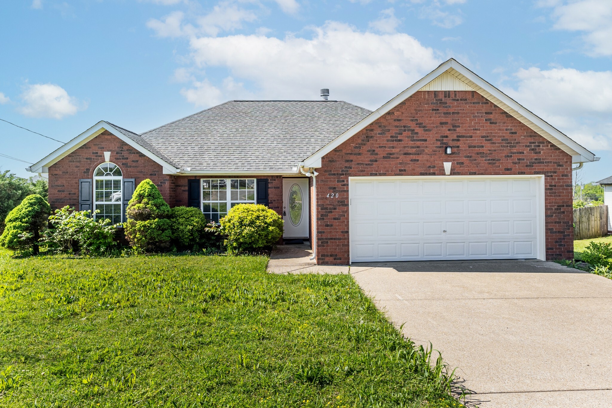 Property Photo: 420 Wesley Dr TN 37167