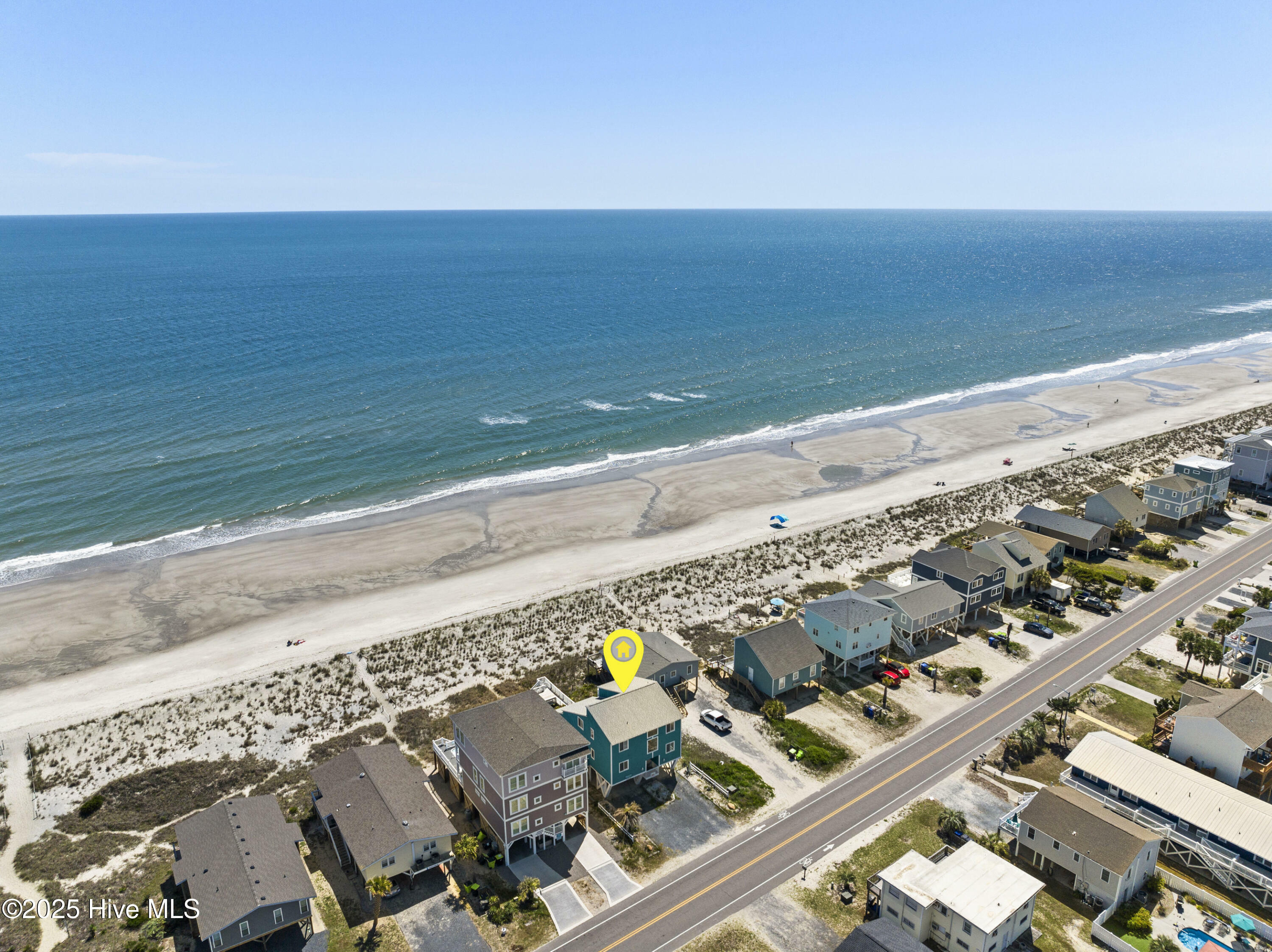 Property Photo: 1123 E Beach Drive NC 28465