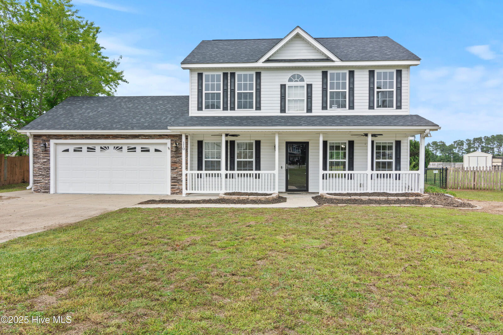 Property Photo: 110 Marvin Glen Court NC 28574