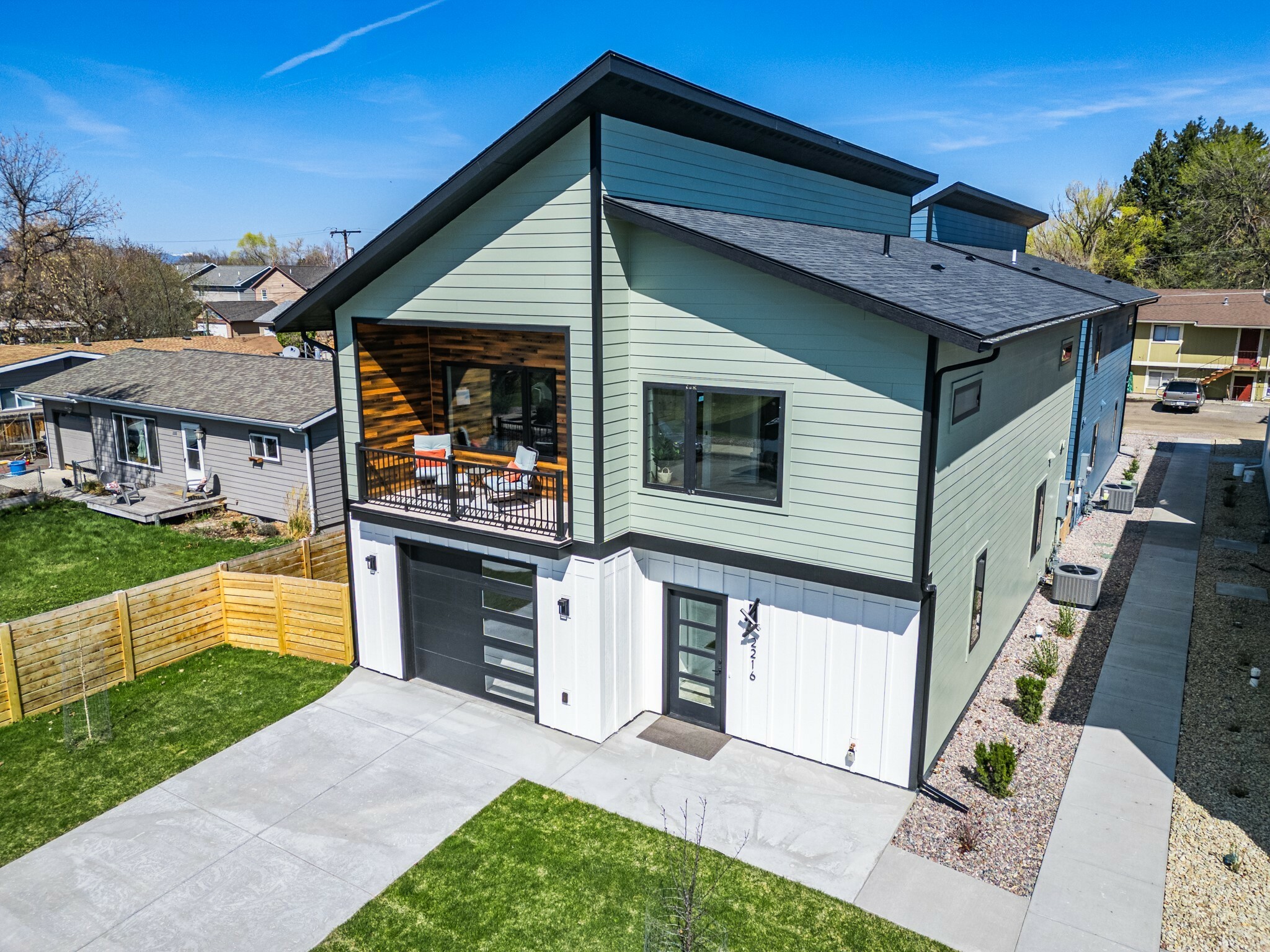 Property Photo: 2216 S 12th Street W MT 59801