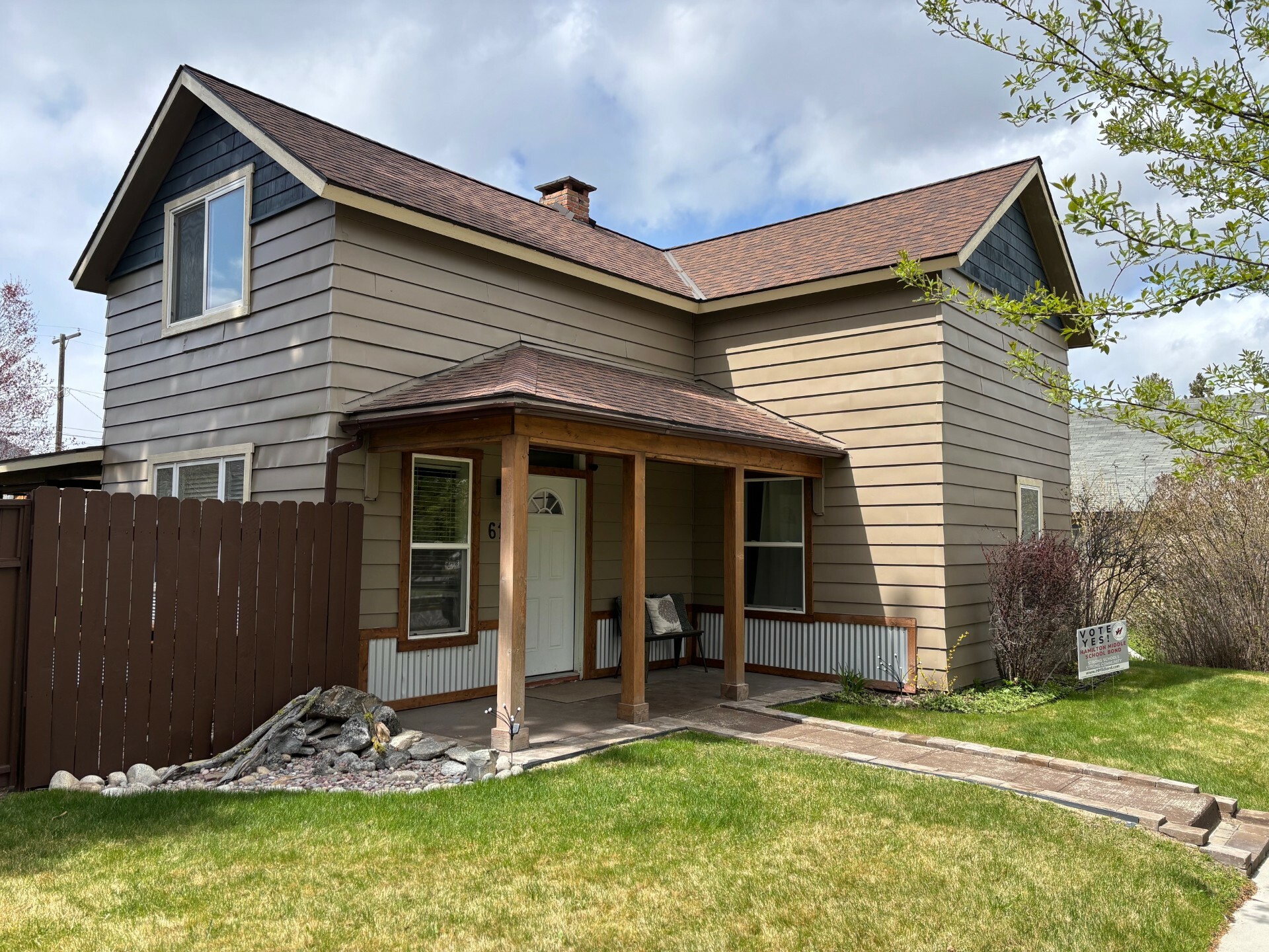 Property Photo: 617 N 5th Street MT 59840