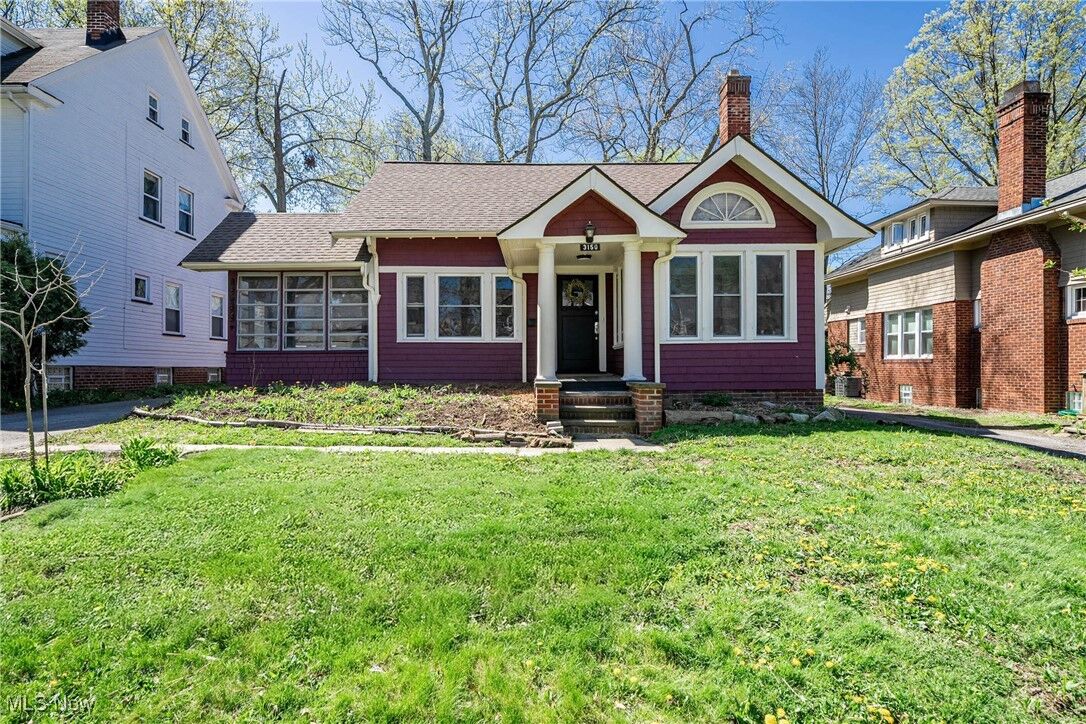 Property Photo:  3150 Essex Road  OH 44118 