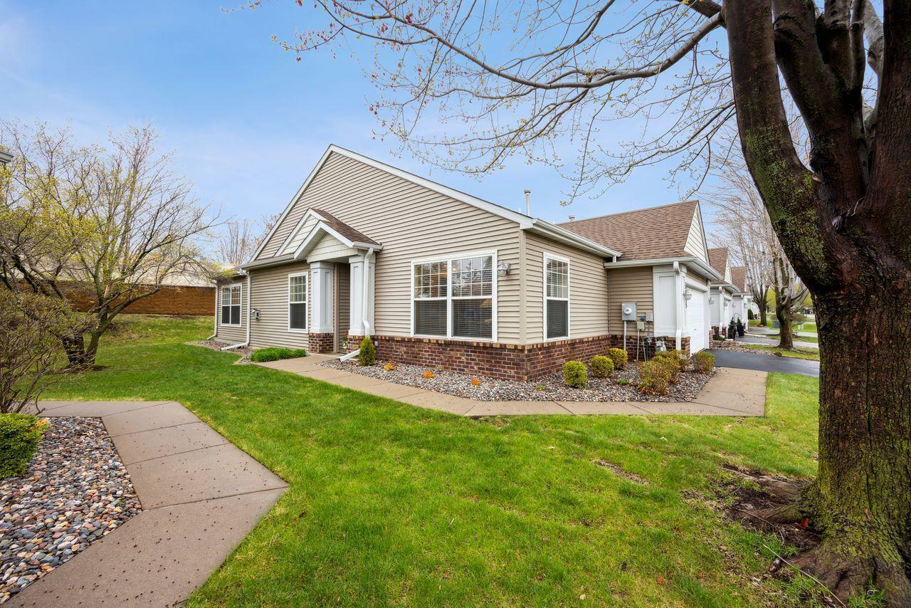 Property Photo: 17835 38th Avenue N MN 55446