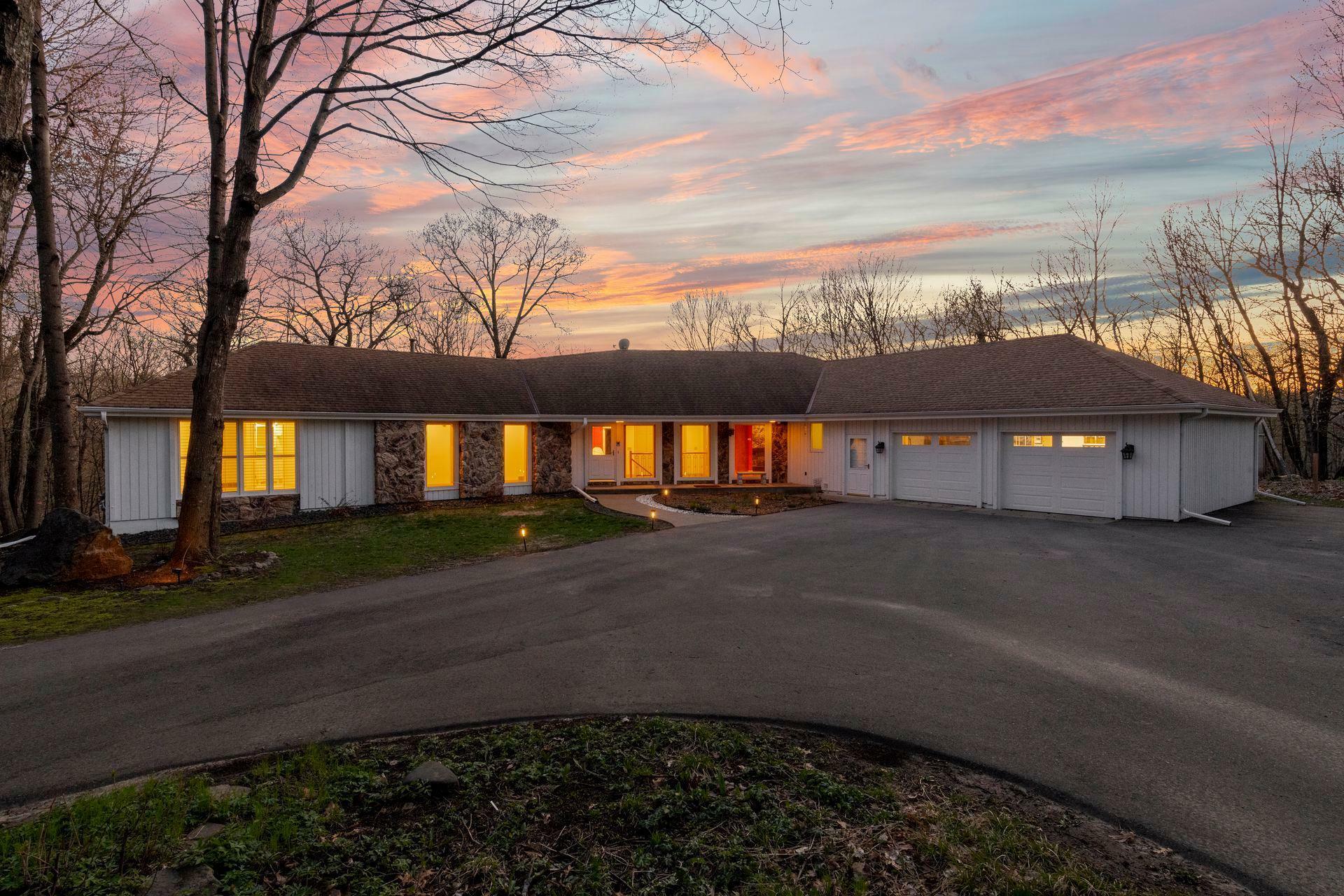 Property Photo: 1101 Willowbrook Drive MN 55391