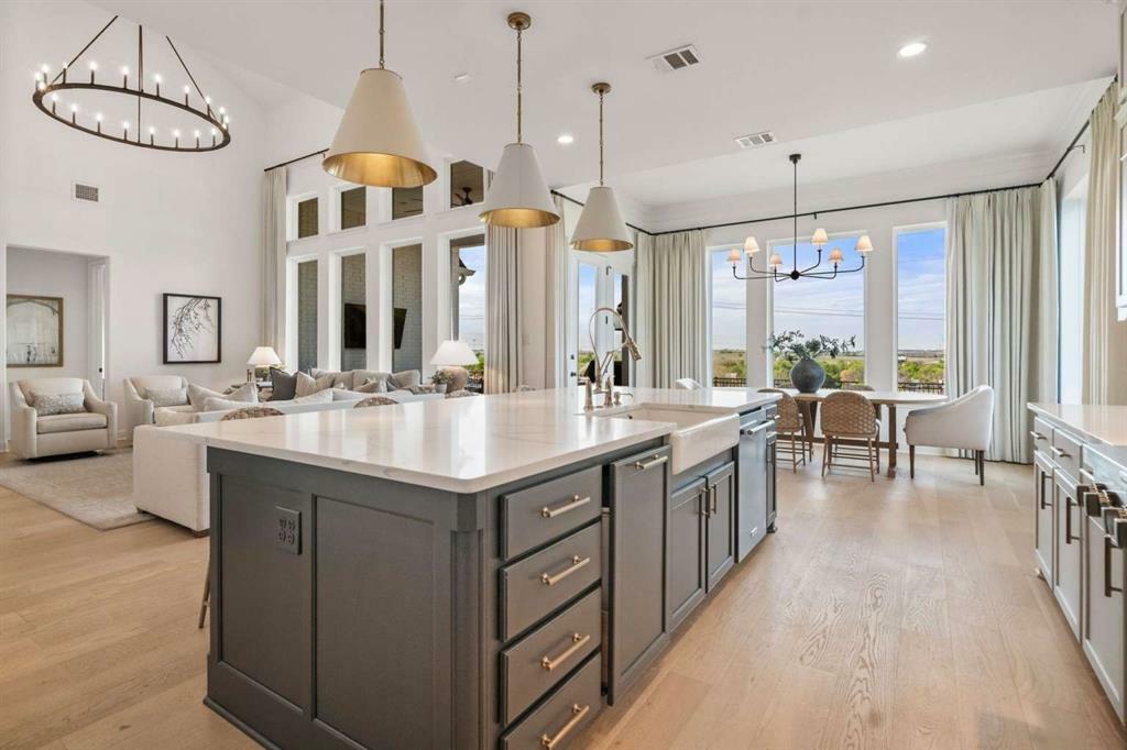 Property Photo: 14336 Capridge Road TX 76008