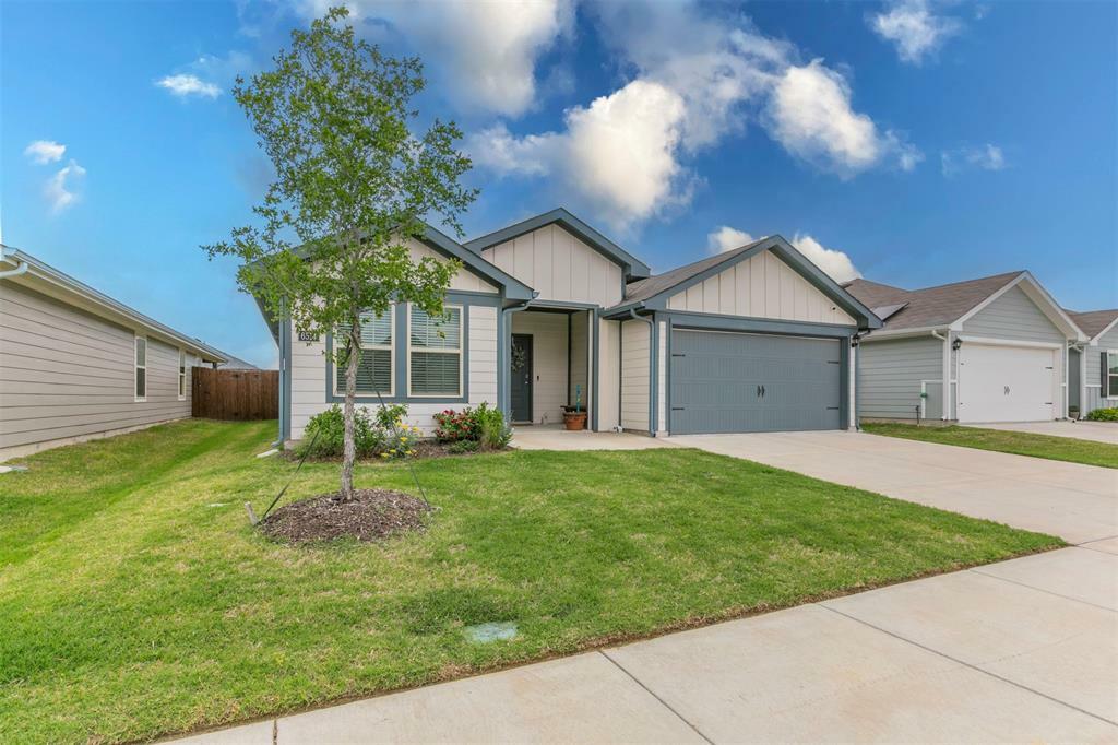 Property Photo: 6514 Whitecap Drive TX 75407